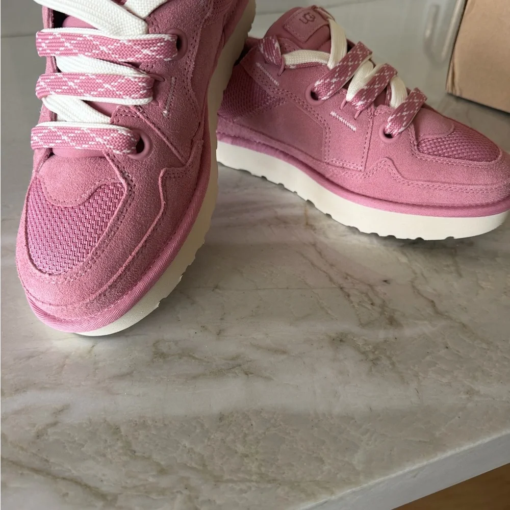 UGG Pink Women's Low-Top Sneakers